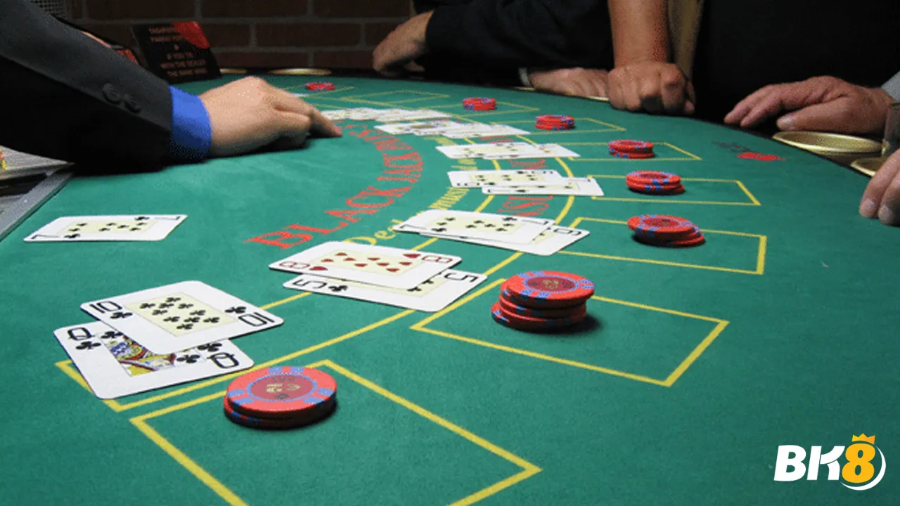 Cách chơi Vegas Strip Blackjack từ cơ bản đến nâng cao